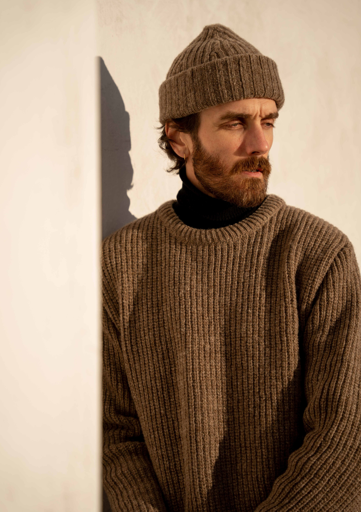 Ribbed o-neck knit in beige from responsible Finnish sheep wool manufactured in Finland