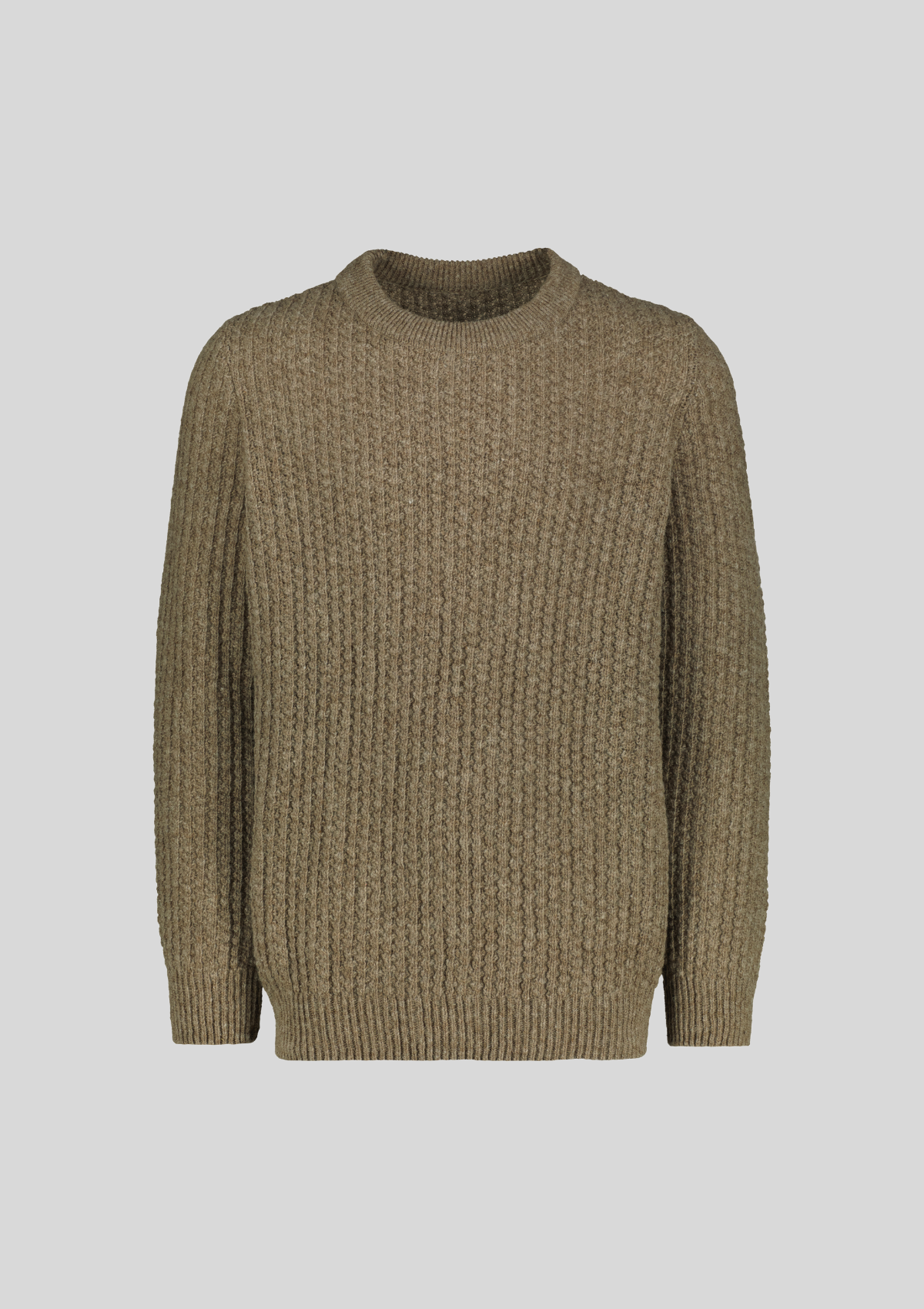 O-neck beige knit made of Finnish responsible sheep wool in Finland