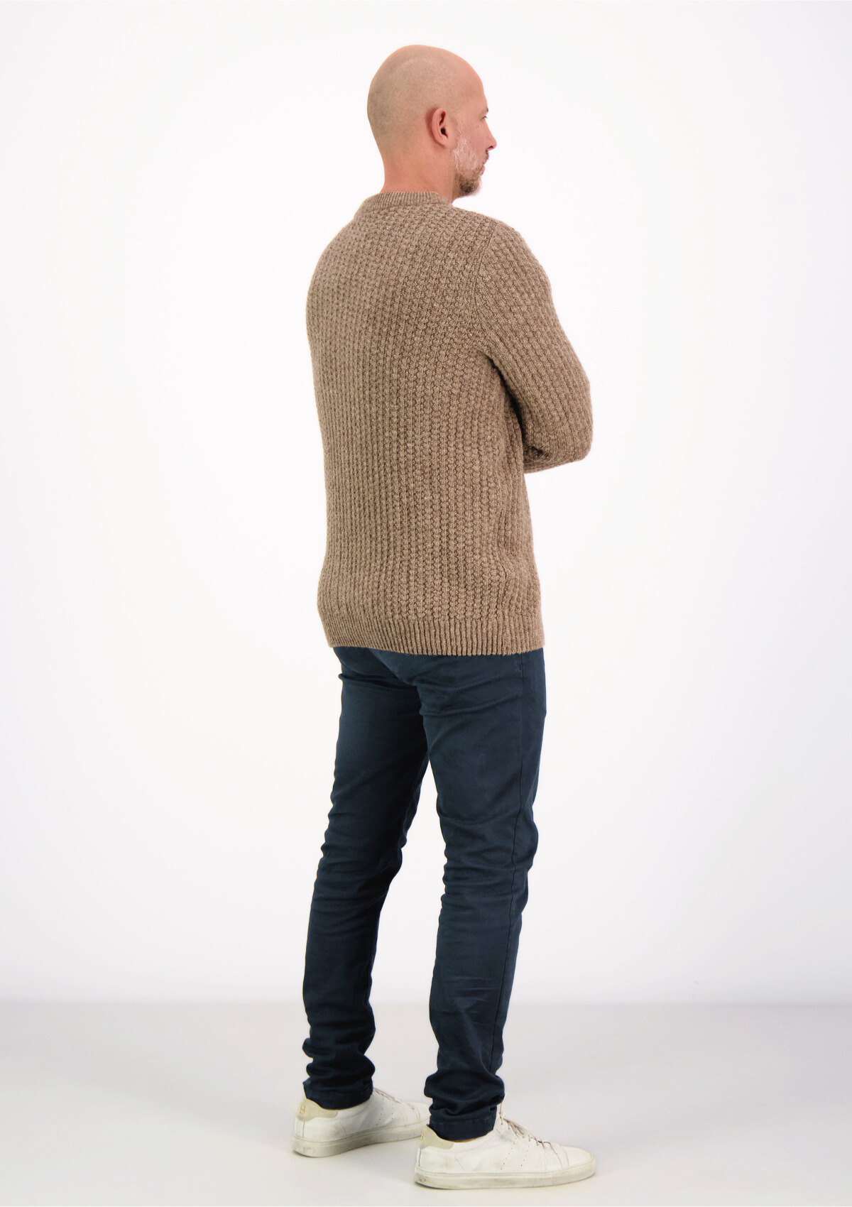 O-neck beige knit made of Finnish responsible sheep wool in Finland